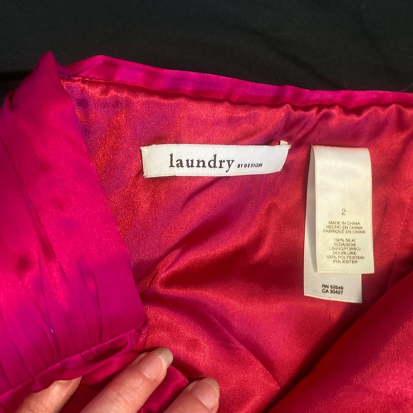 Laundry by design homecoming/prom gown. Strapless, side zip, size 2 - Picture 4 of 6